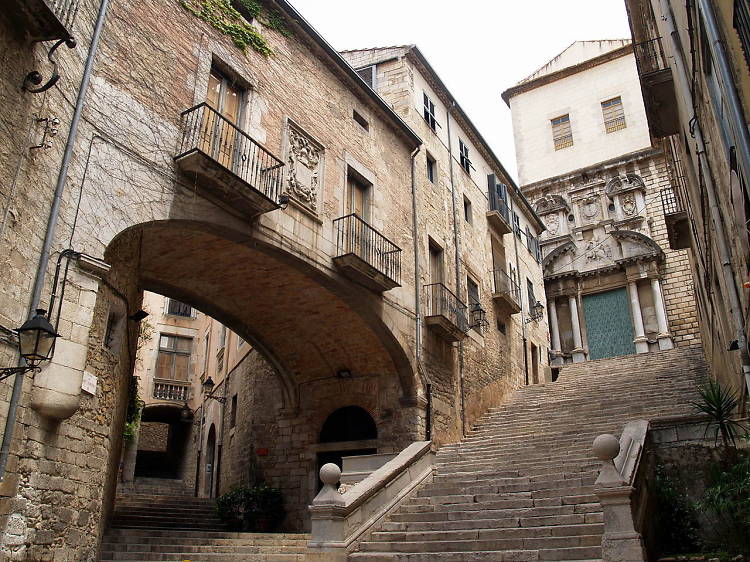 Dali's Figueres Girona tour - Girona